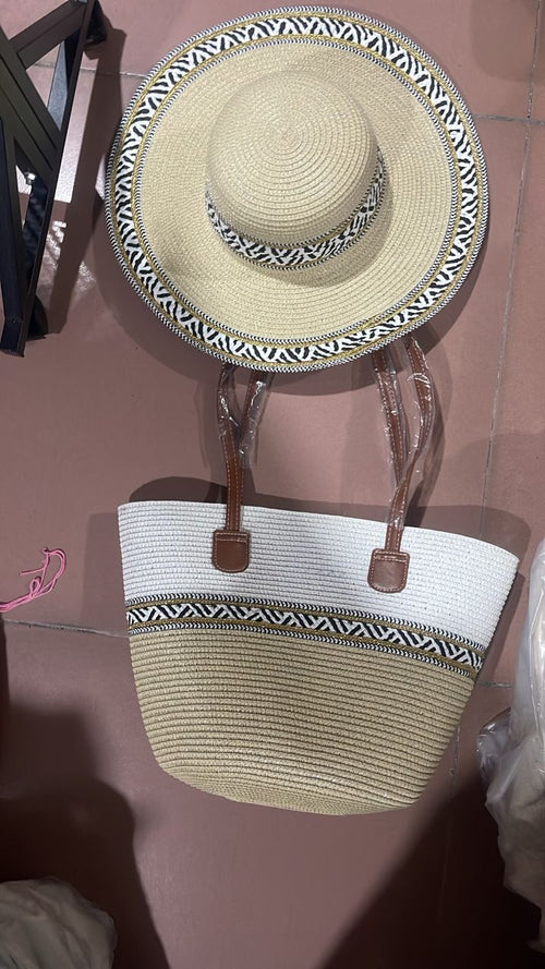 STRAW BAGS WITH HAT