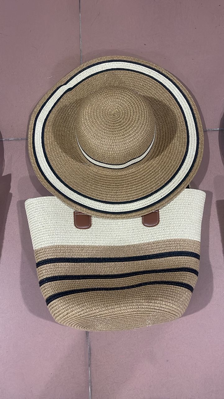 STRAW BAGS WITH HAT