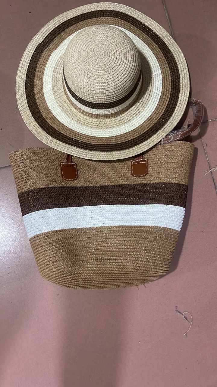 STRAW BAGS WITH HAT