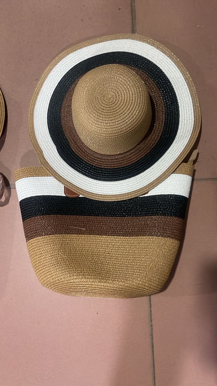 STRAW BAGS WITH HAT