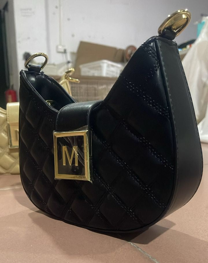 LEATHER SHOULDER BAG